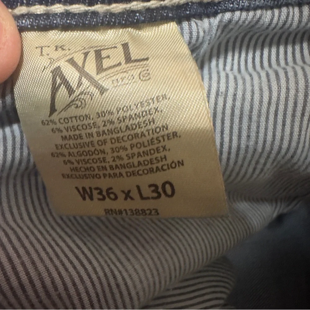 🎉BOGO 1/2 NWOT Men's Blue Jeans Sz 36X30 - Picture 6 of 9